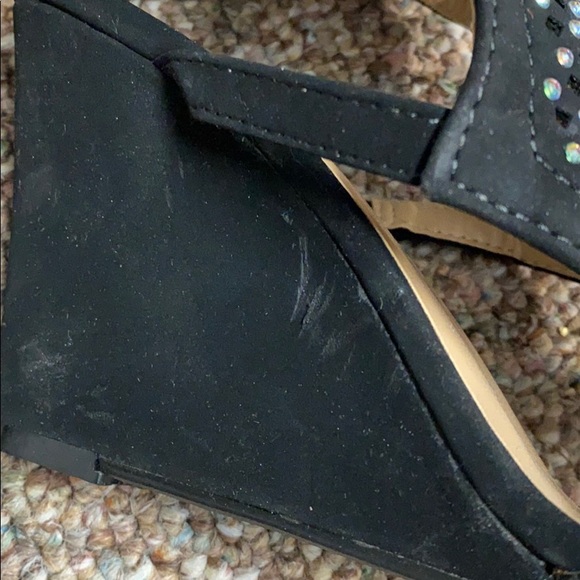 Forever 21 Blk suede open toe heel 8.5 4” heels - Picture 8 of 9